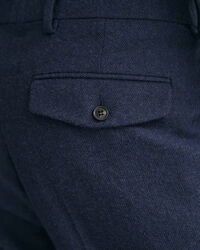 Pantaloni con motivo a spina di pesce stretti in fondo