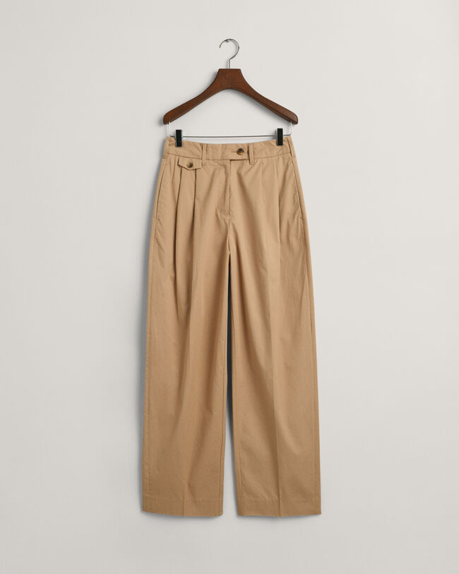 Pantaloni chino con pinces