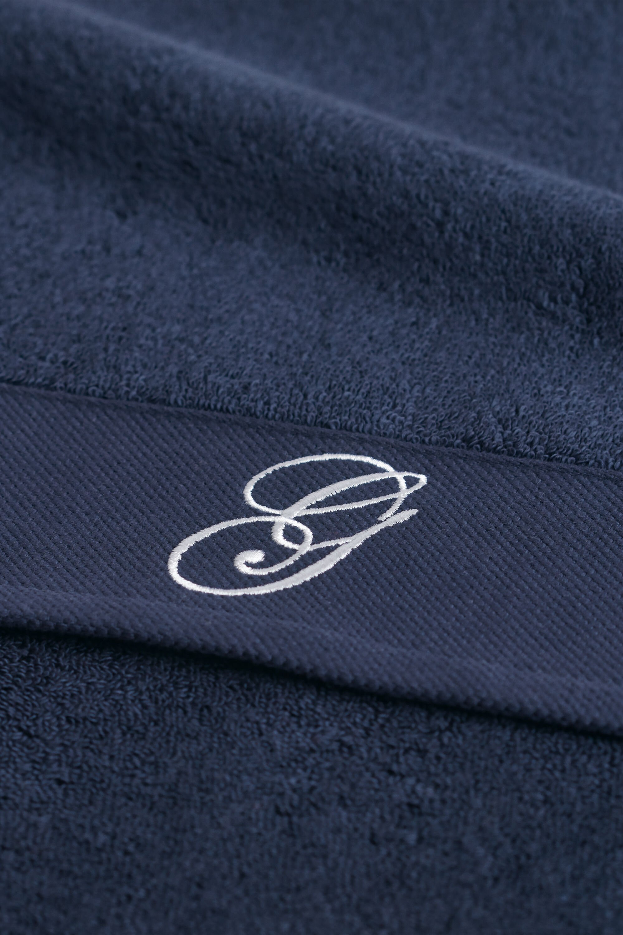 Embroidered Towel 50X70