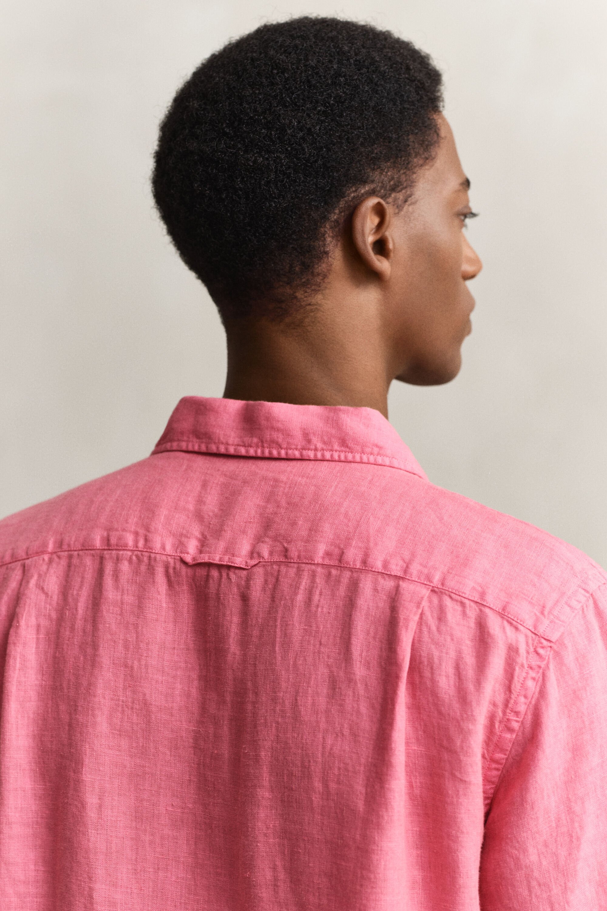 Camicia in lino a maniche corte