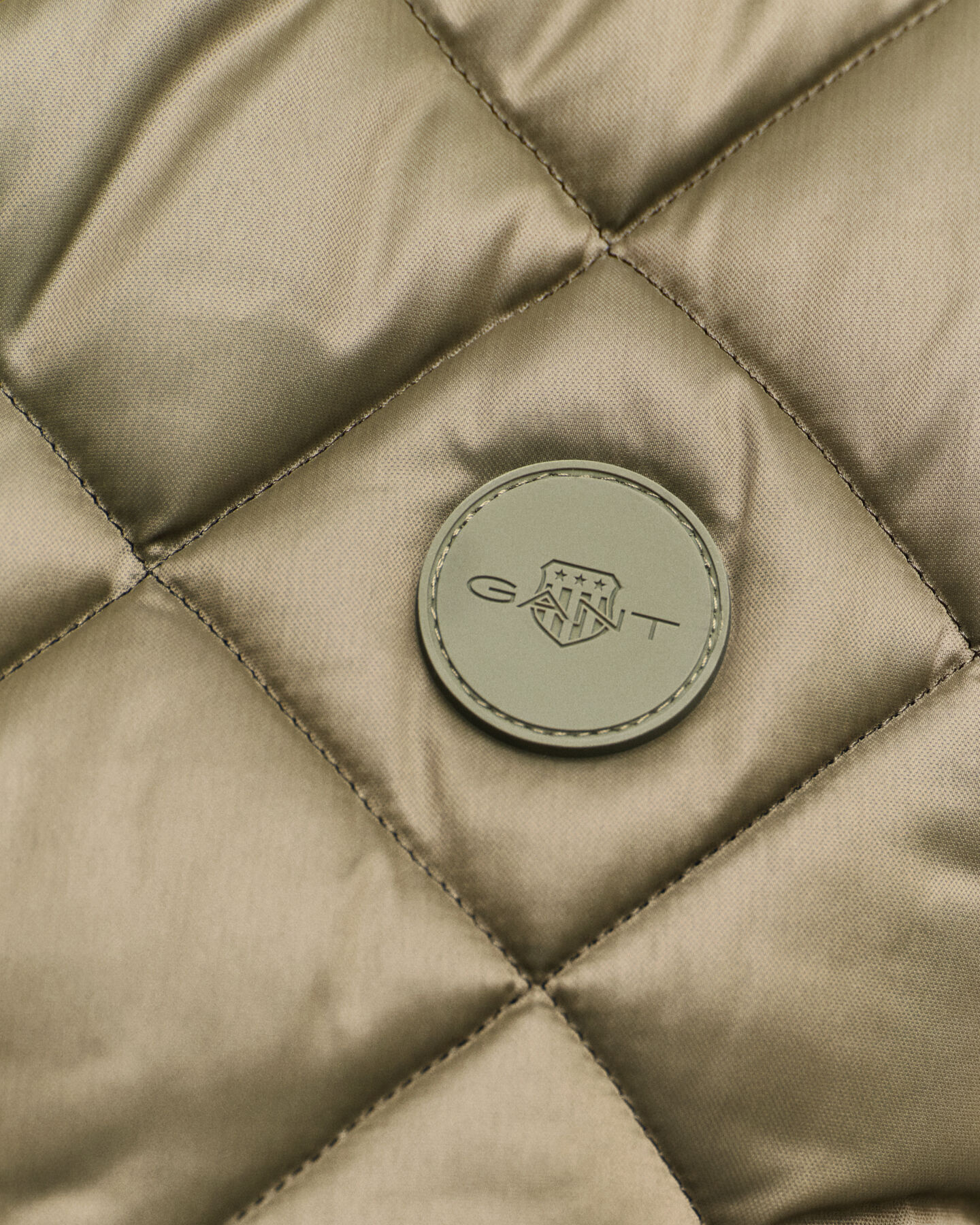 Piumino trapuntato leggero