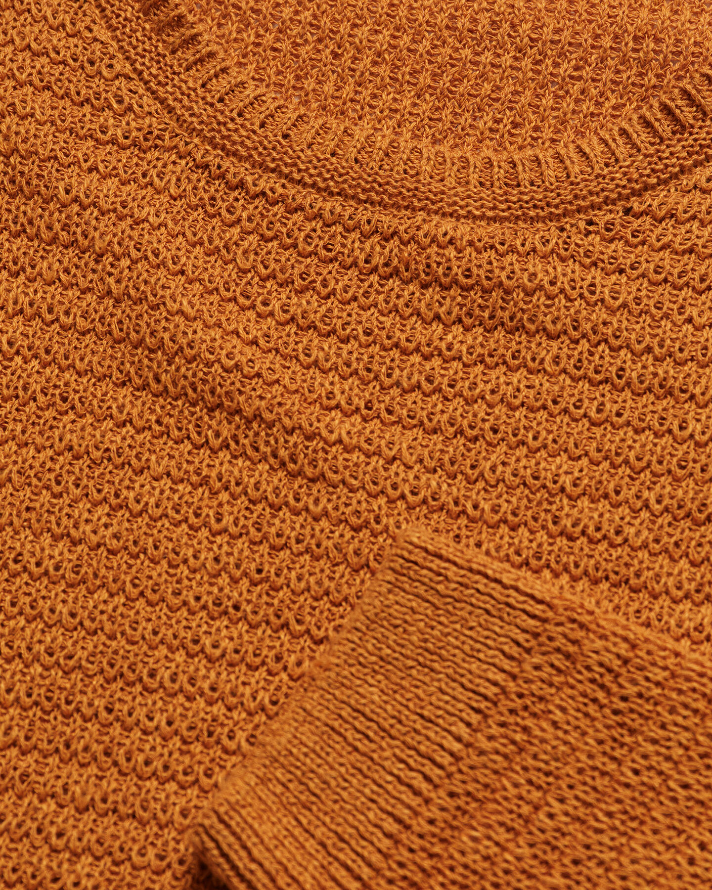 Maglia girocollo testurizzata in misto cotone-lino