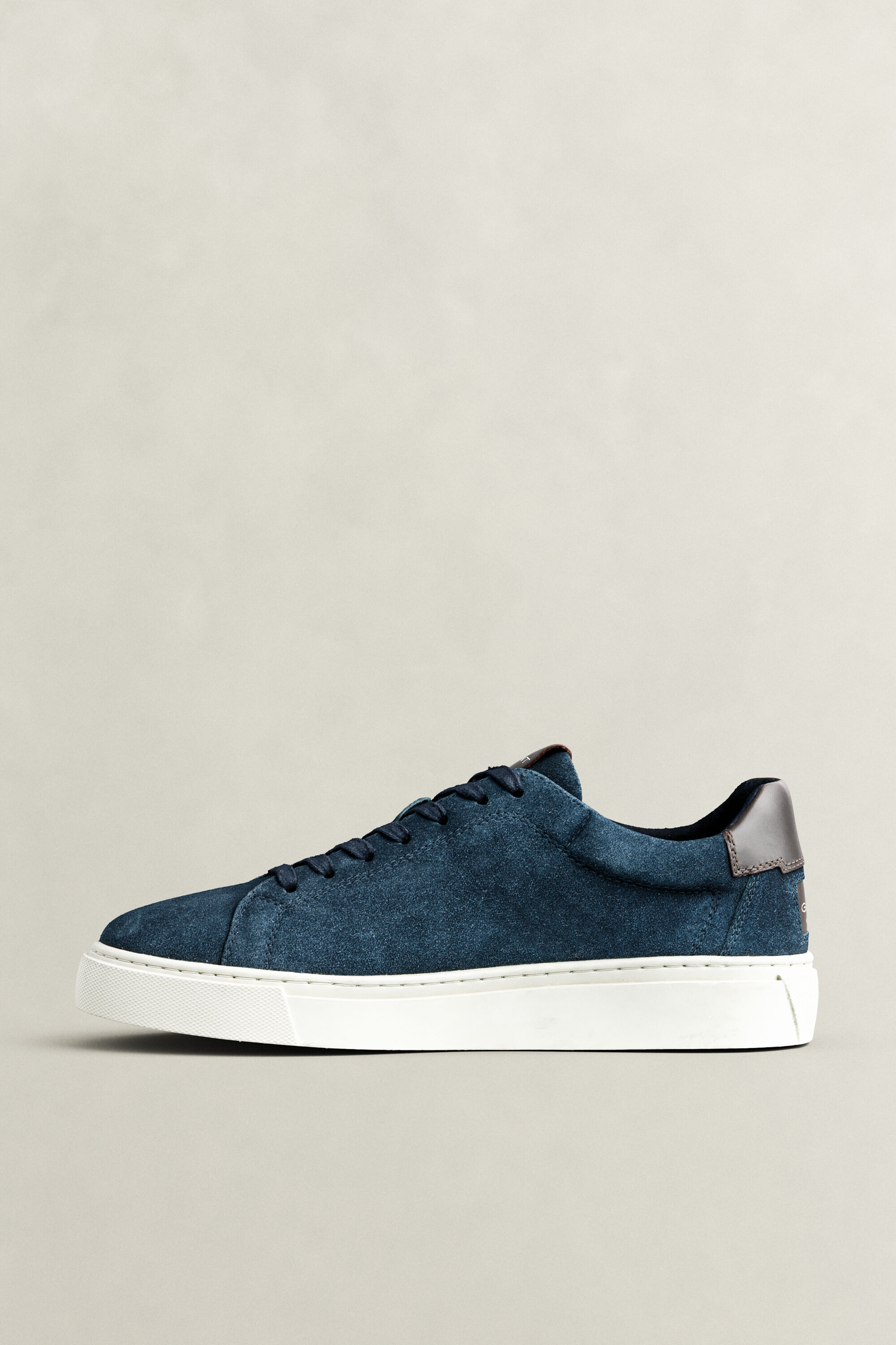Sneakers Mc Julien in camoscio