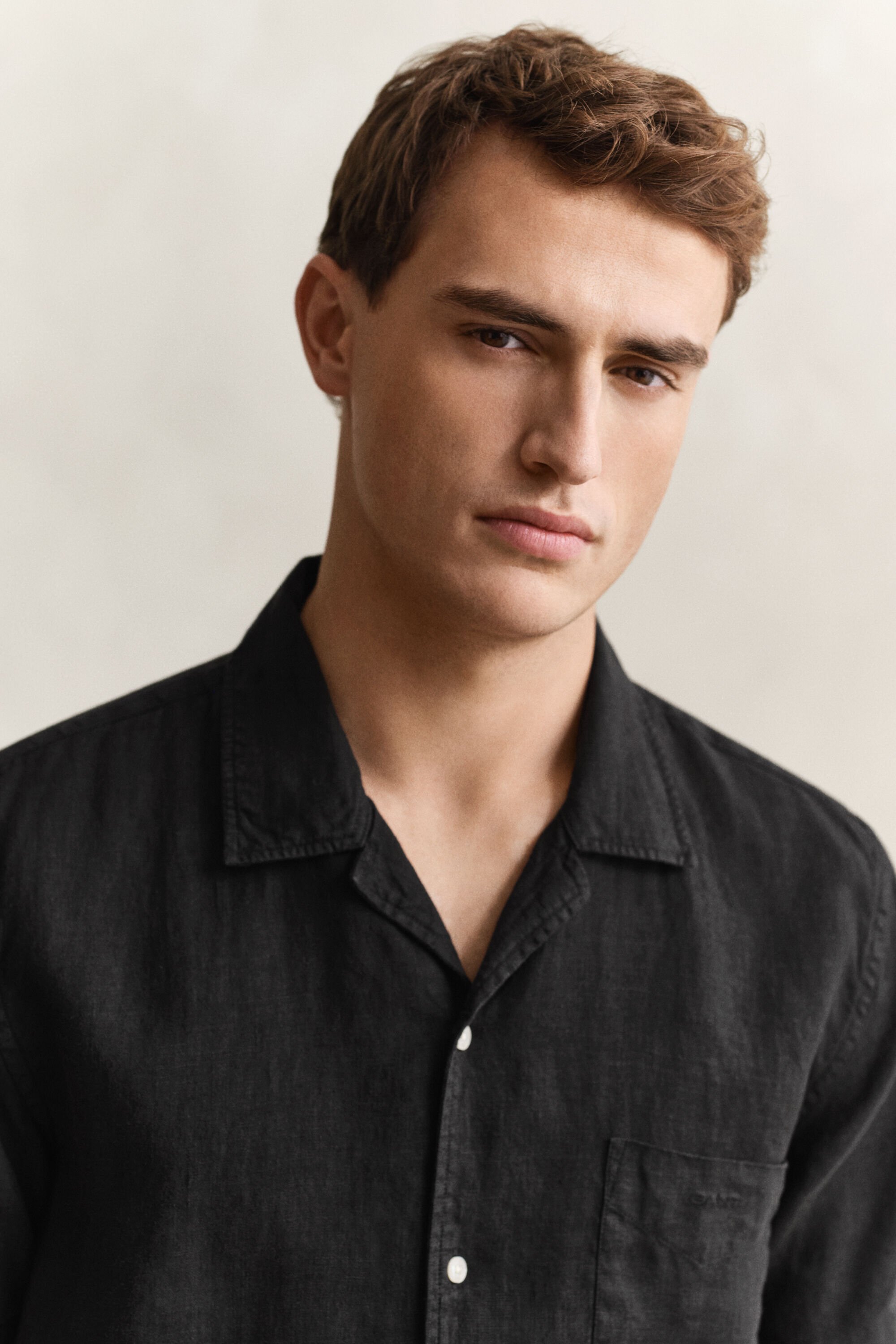 Camicia in lino a maniche corte