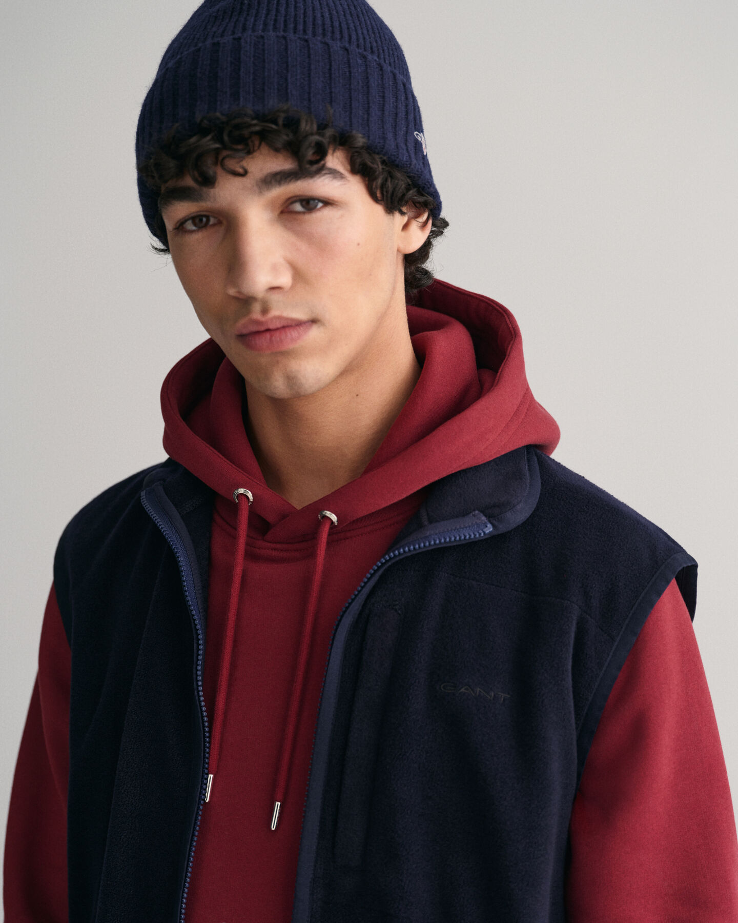 Piumino smanicato in pile