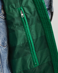 Piumino smanicato leggero