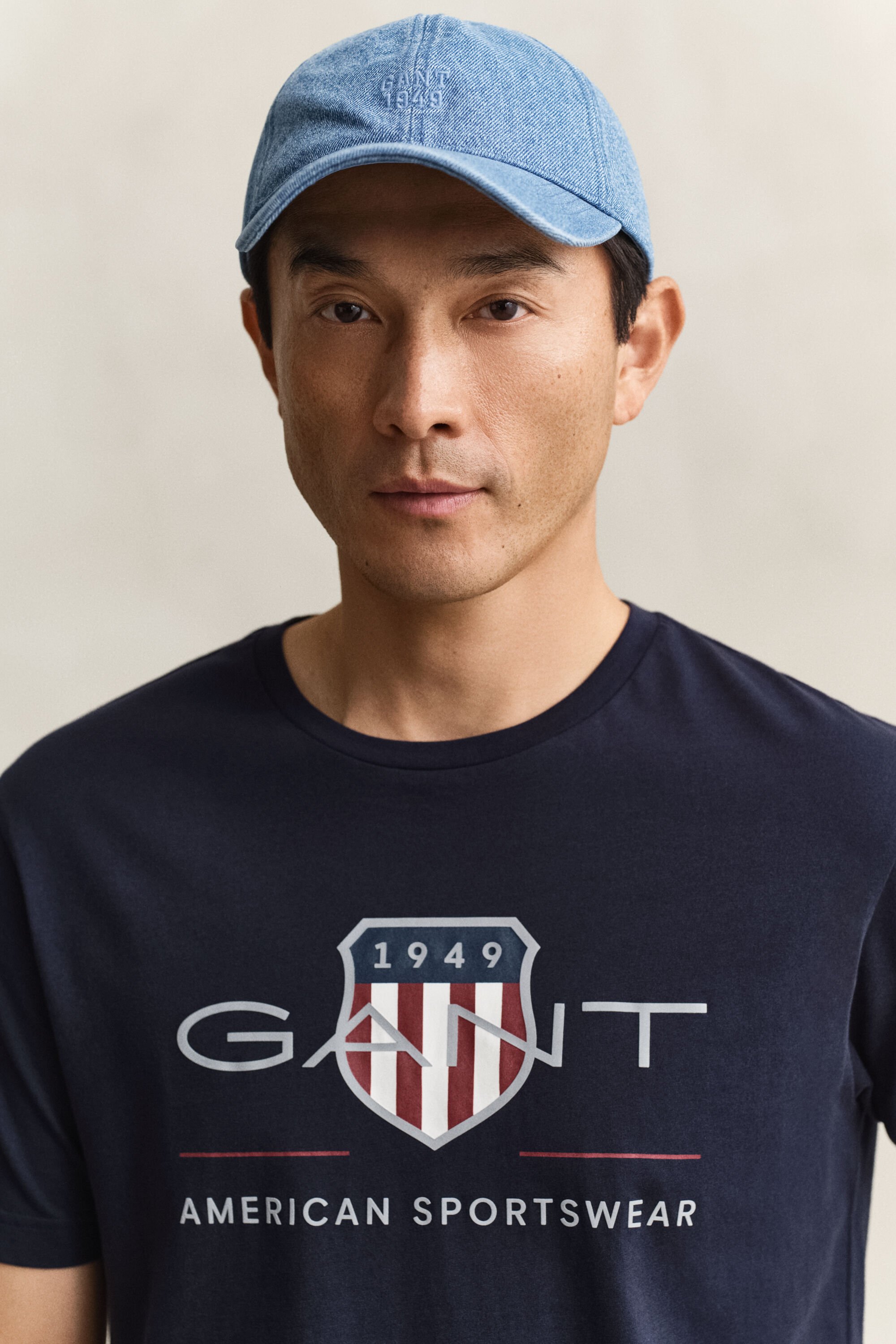 T-shirt Archive Shield