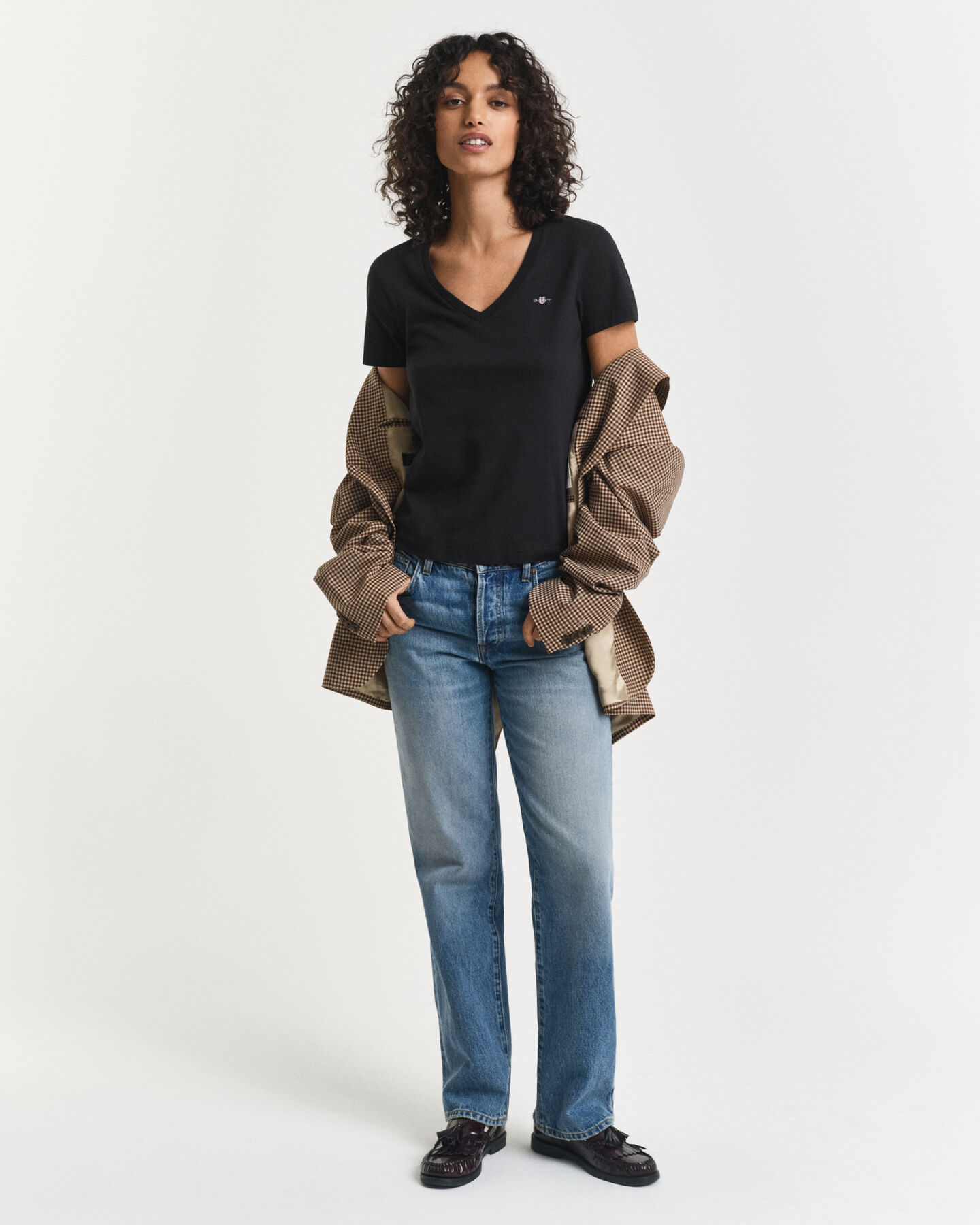 T-shirt Shield con scollo a V