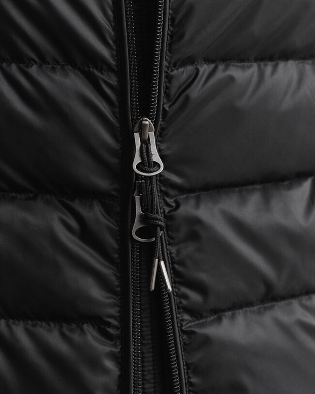 Smanicato leggero in piumino