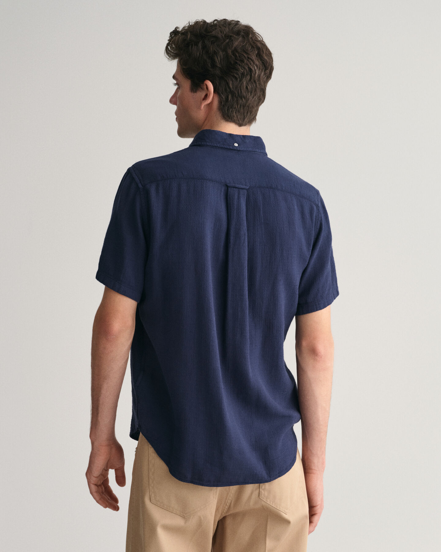 Camicia a maniche corte in misto cotone-lino testurizzato regular fit