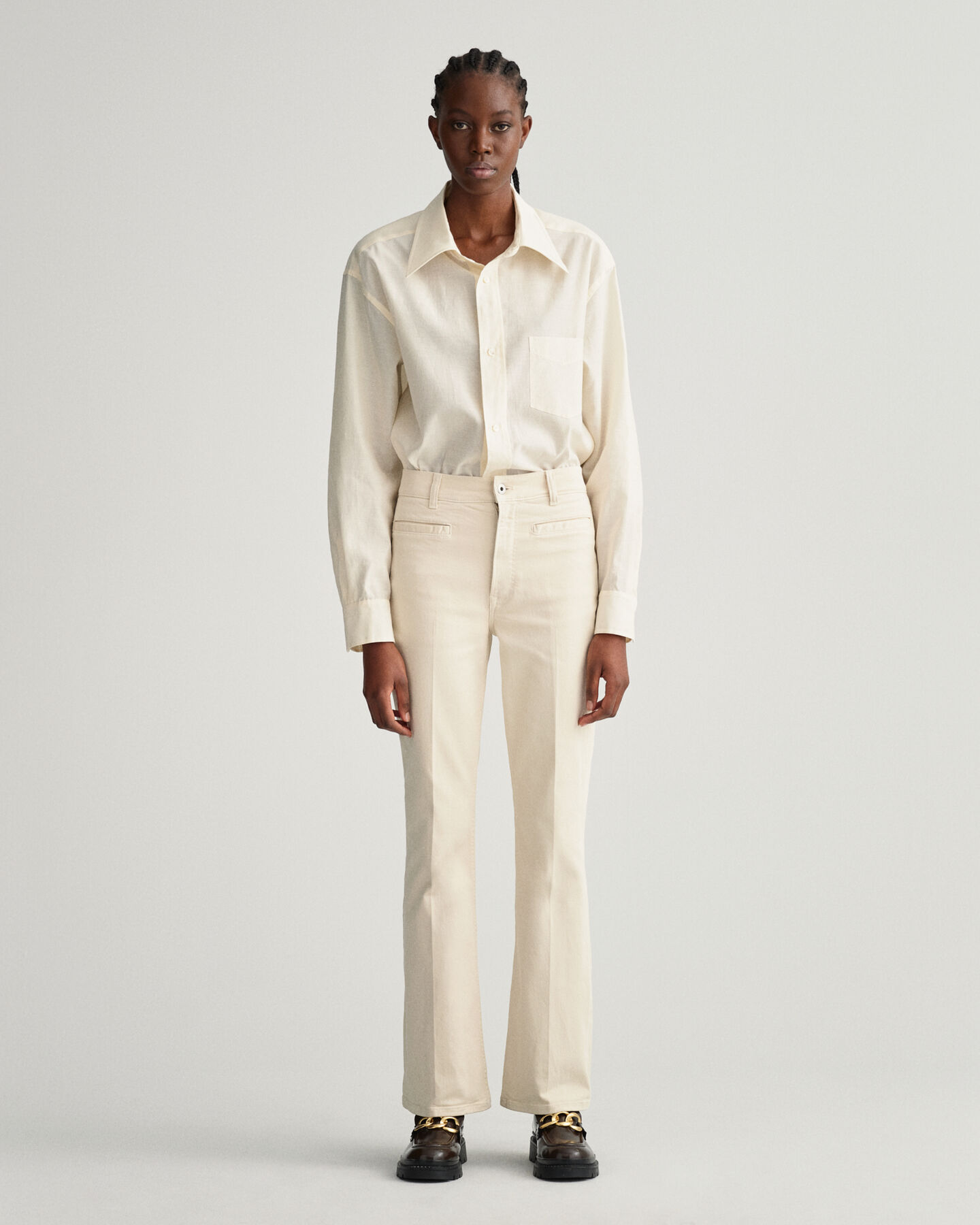 Jeans colorati svasati