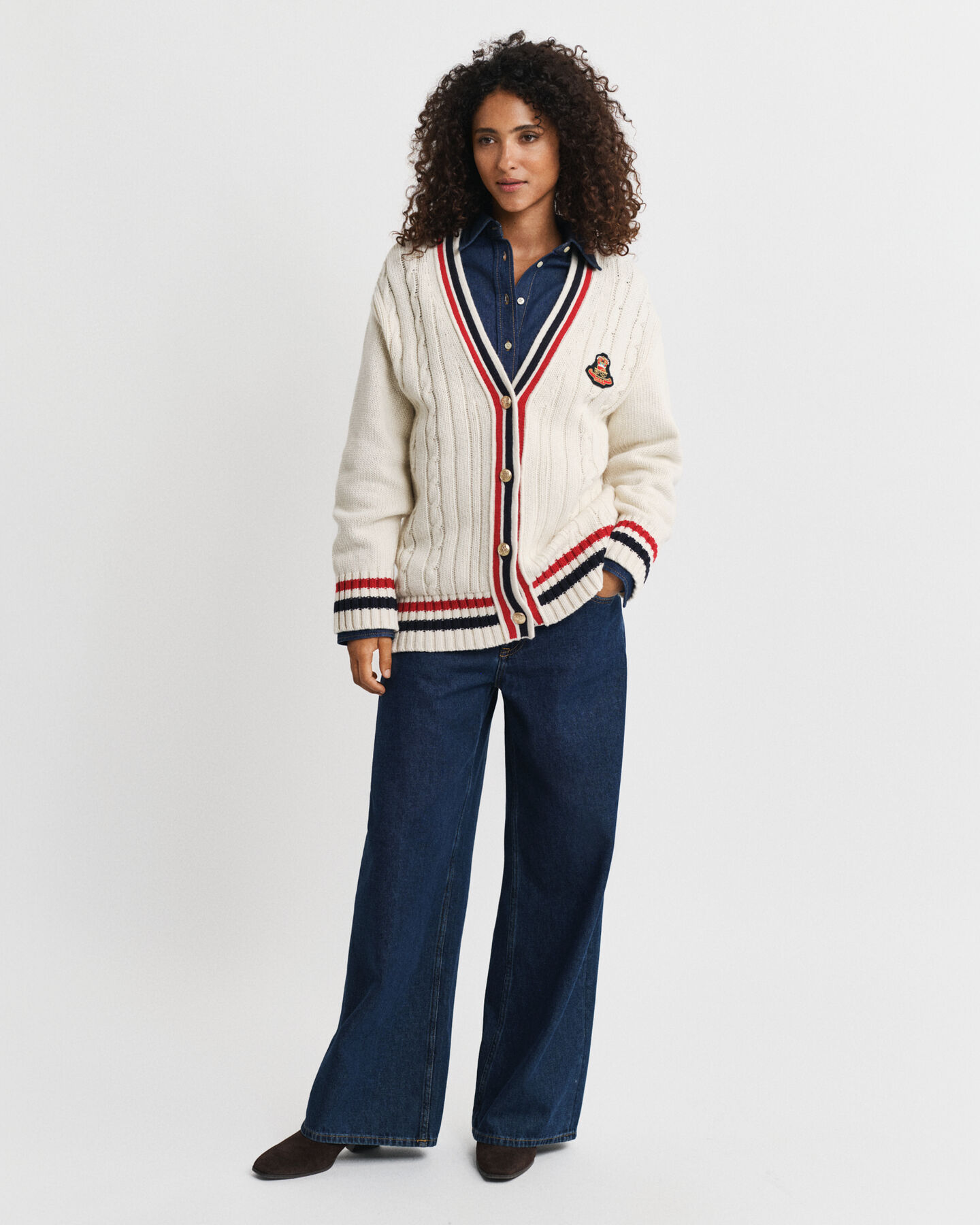 Cardigan Gant Varsity con scollo a V in maglia a trecce