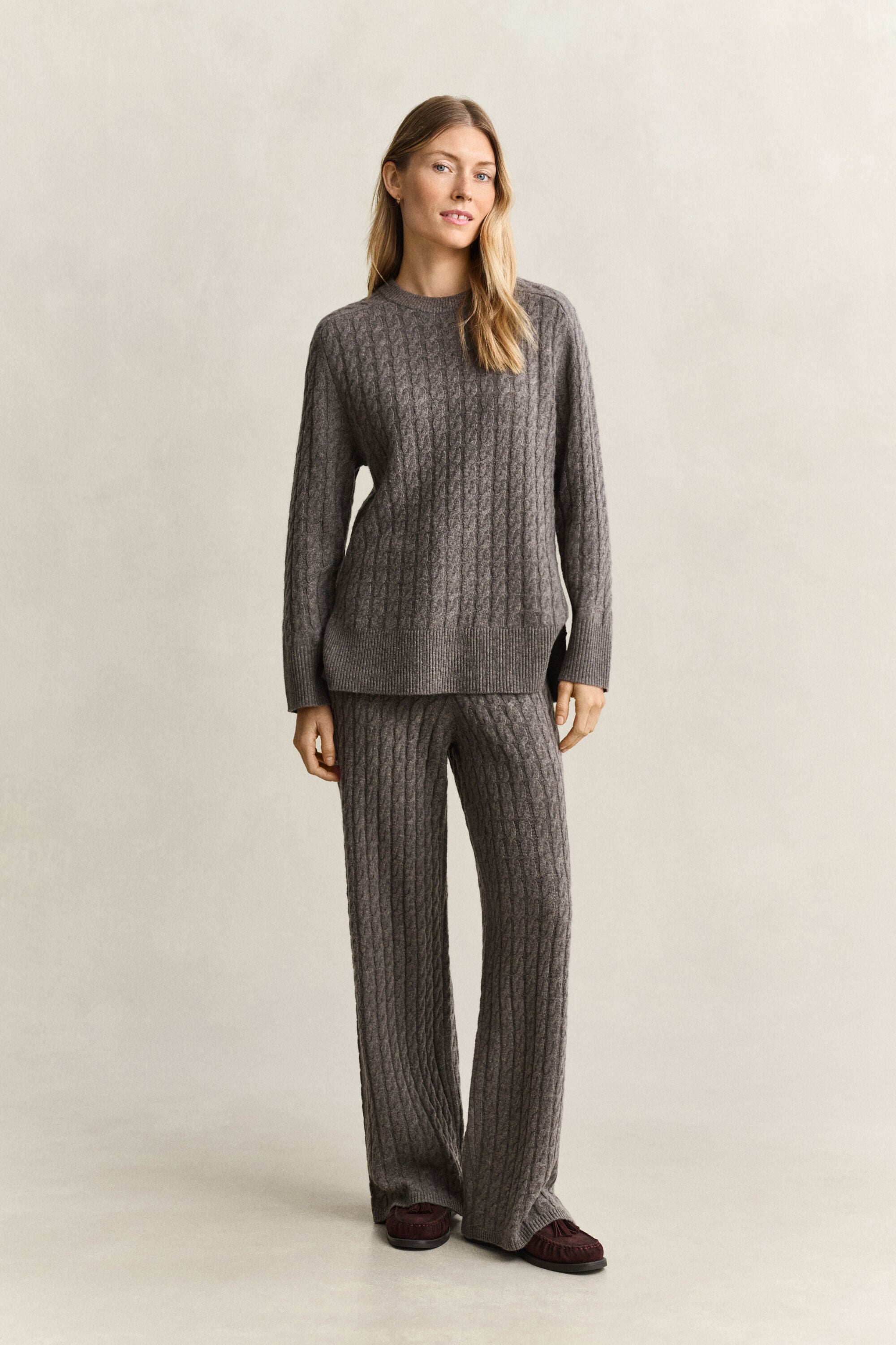 Pantaloni in lana misto cashmere