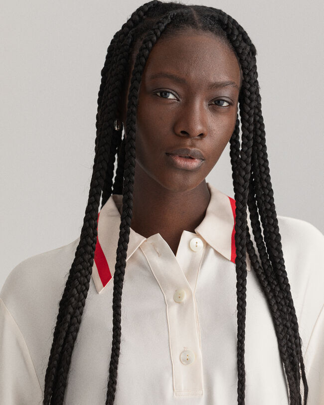 Abito con dettagli a righe