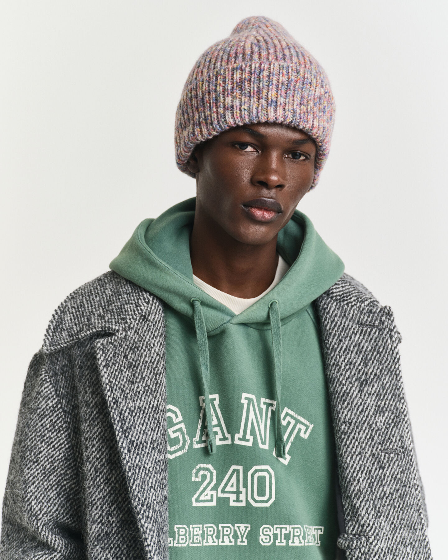 Berretto a coste multicolore