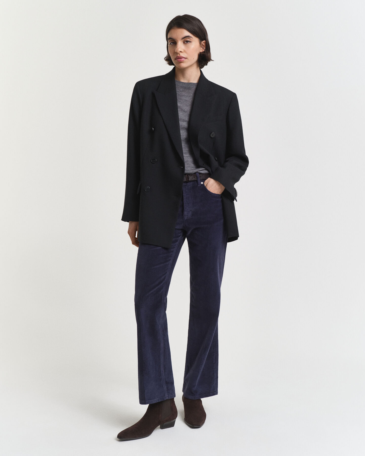 Jeans svasati in velluto a coste