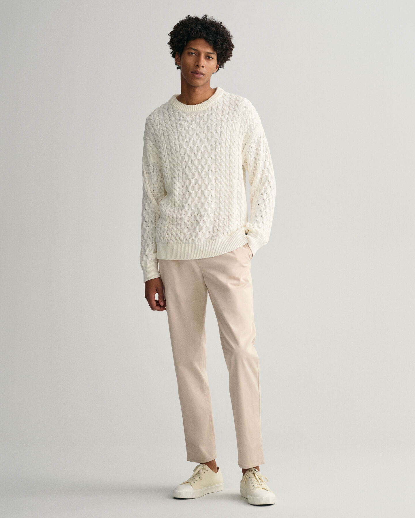 Pantaloni chino Allister in twill regular fit