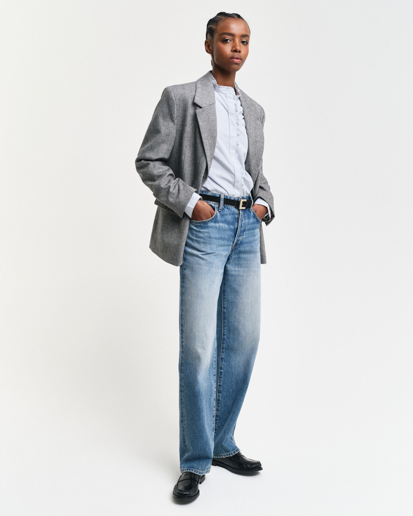 Camicia con volant a righe regular fit