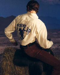 Camicia Oxford Wrangler x GANT ricamata con vestibilit&agrave; rilassata