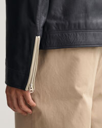 Giacca in pelle corta