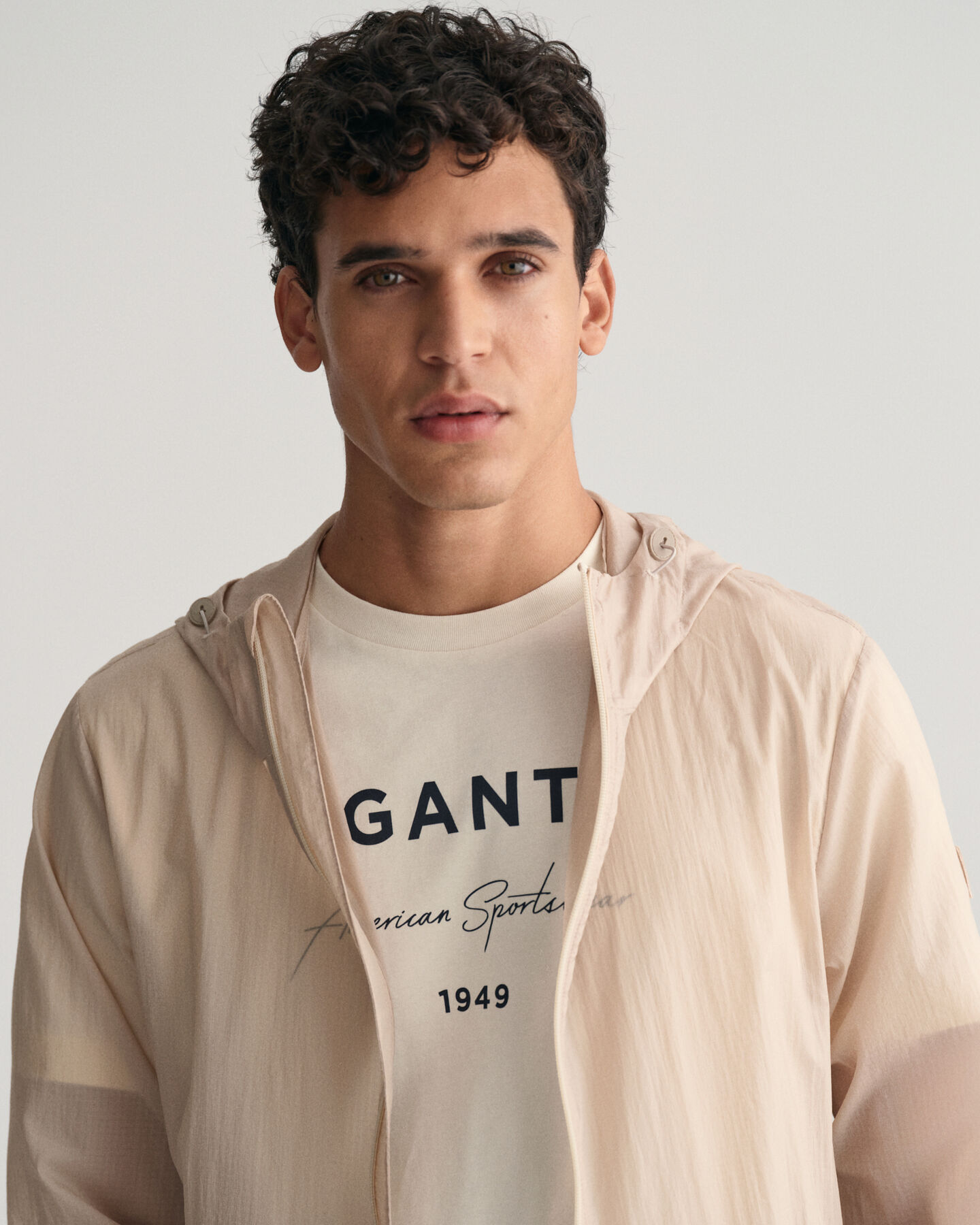 Giacca Windbreaker leggera ripiegabile