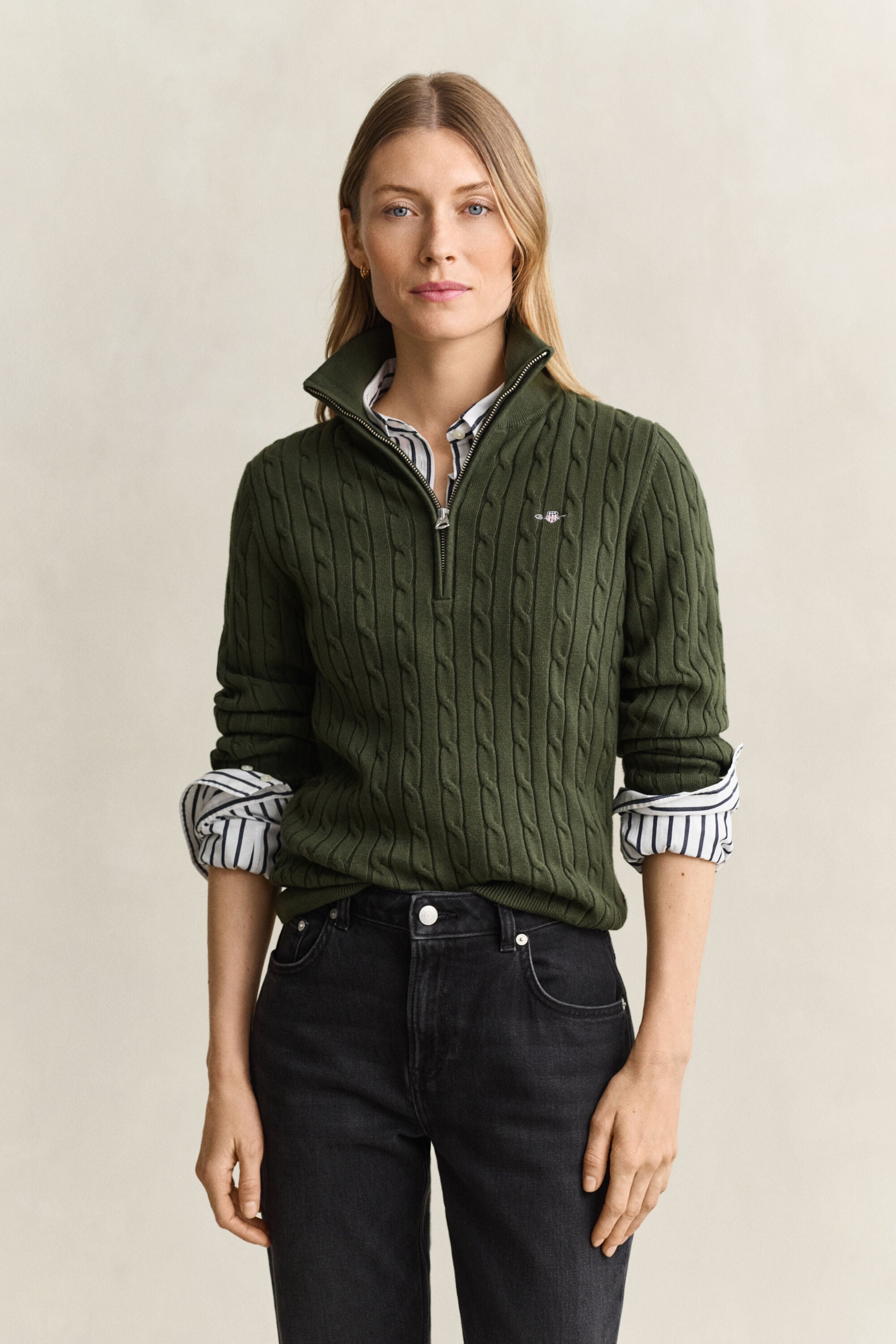 Maglia con zip corta elasticizzata a trecce