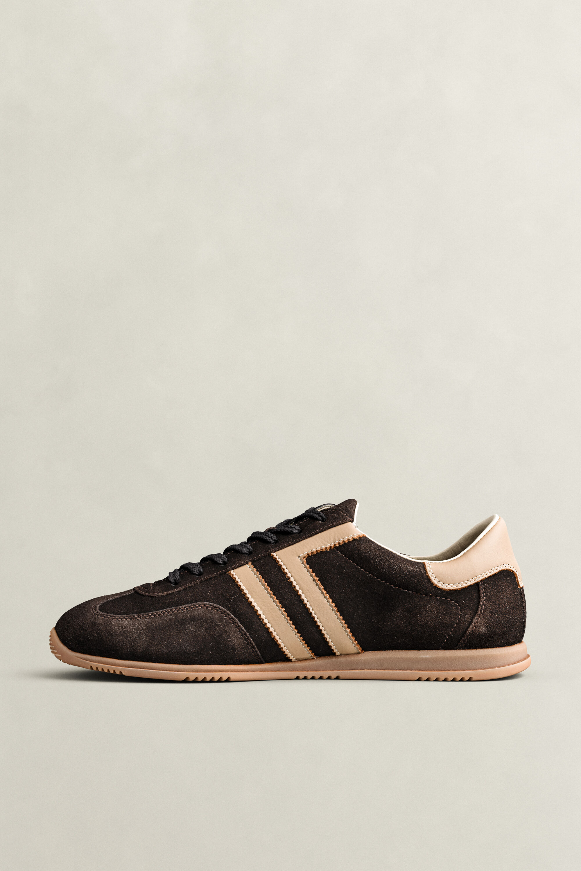 Sneakers Spearclub in camoscio
