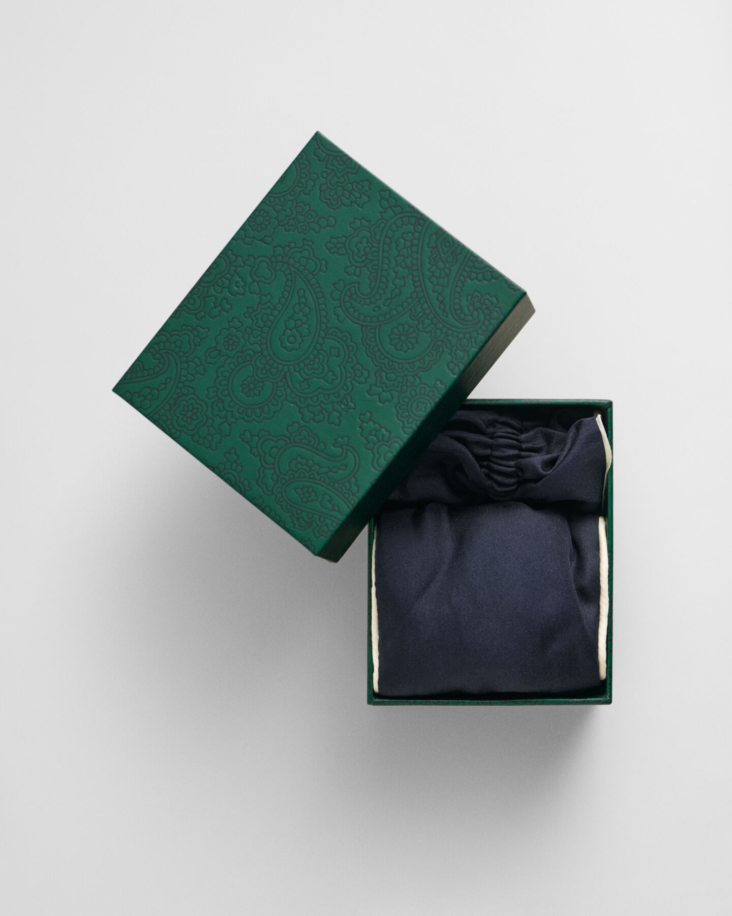 Set regalo con mascherina da notte in seta e fermacoda