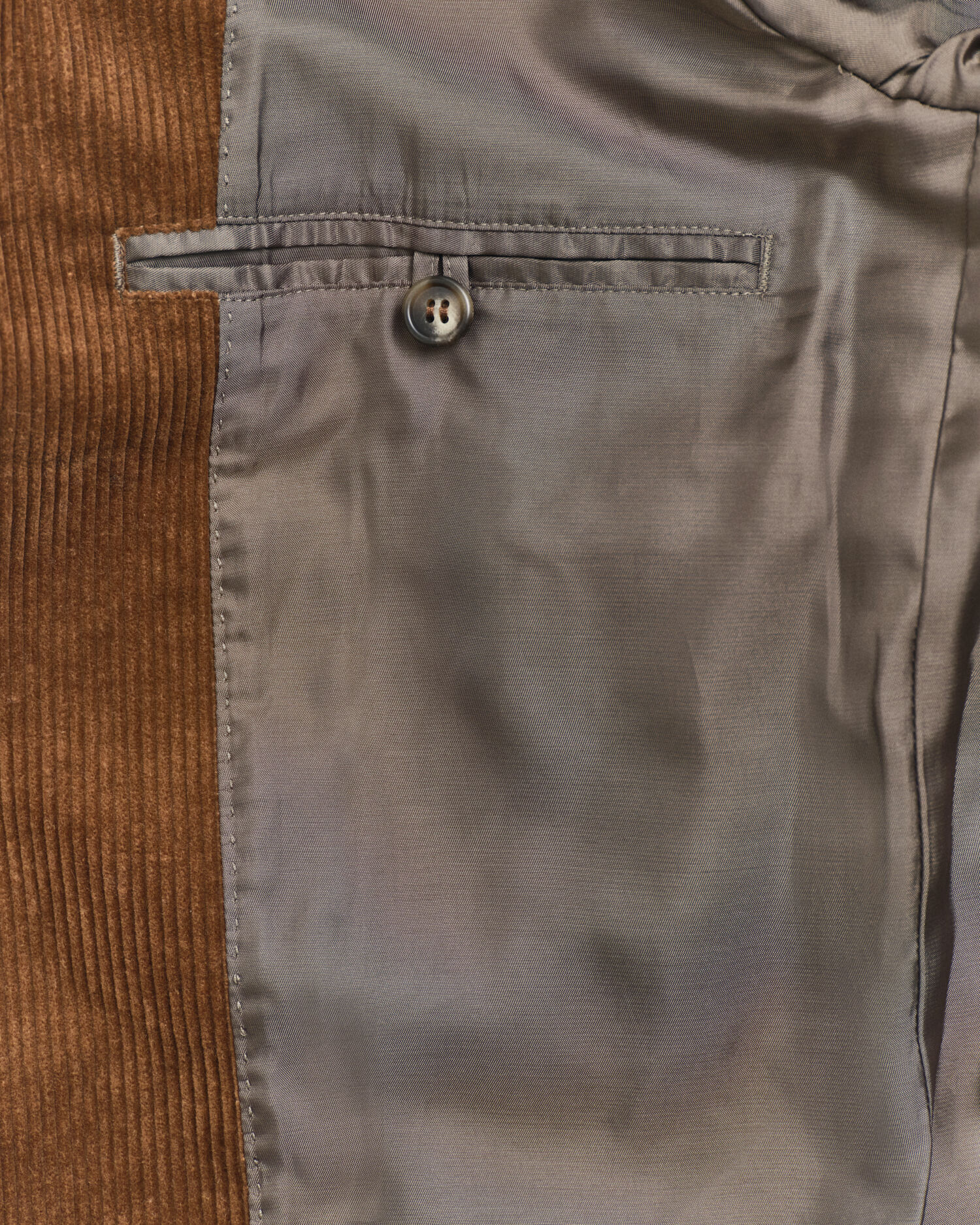 Piumino in velluto a coste