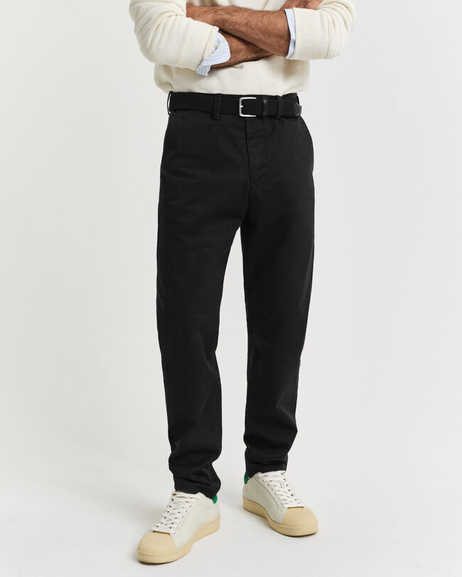 Pantaloni chino in twill stretti in fondo