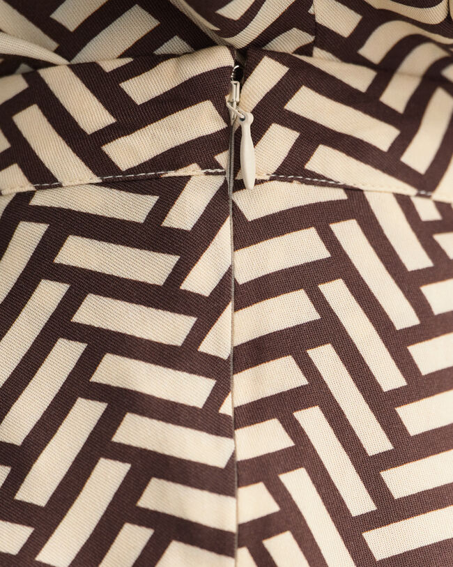 Gonna con linea ad A Geometric