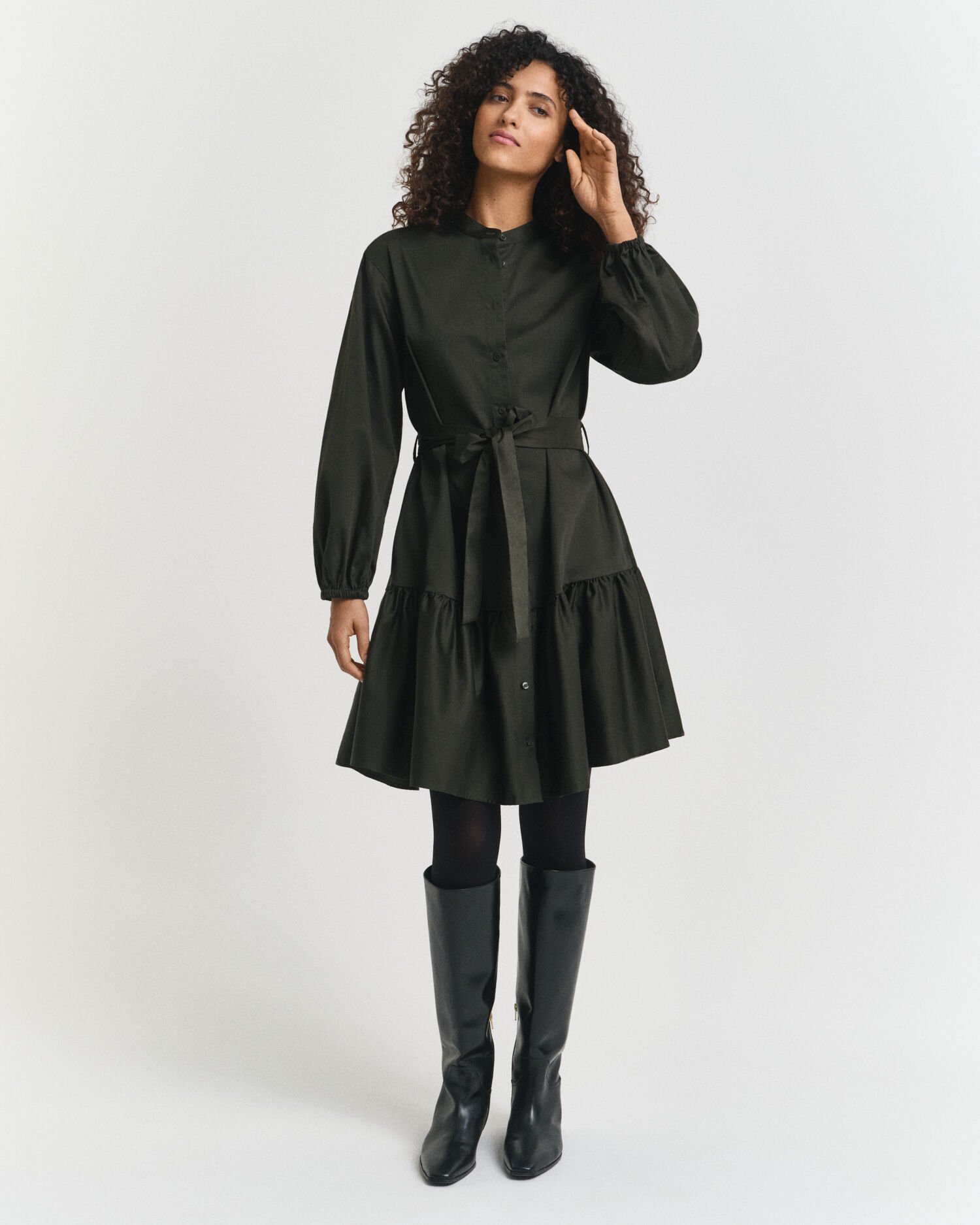 Abito a maniche lunghe in morbido raso di cotone