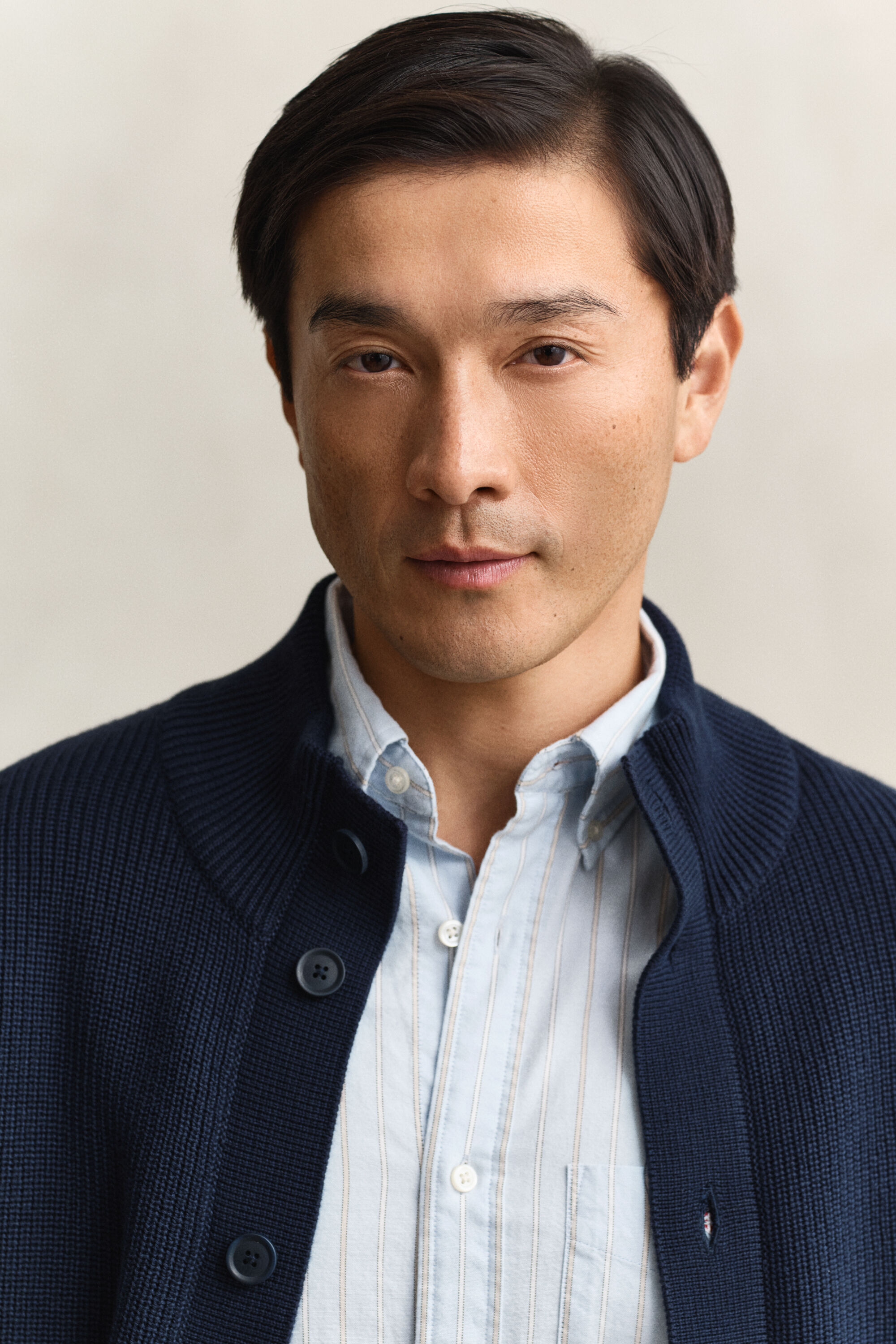 Cardigan a coste con bottoni