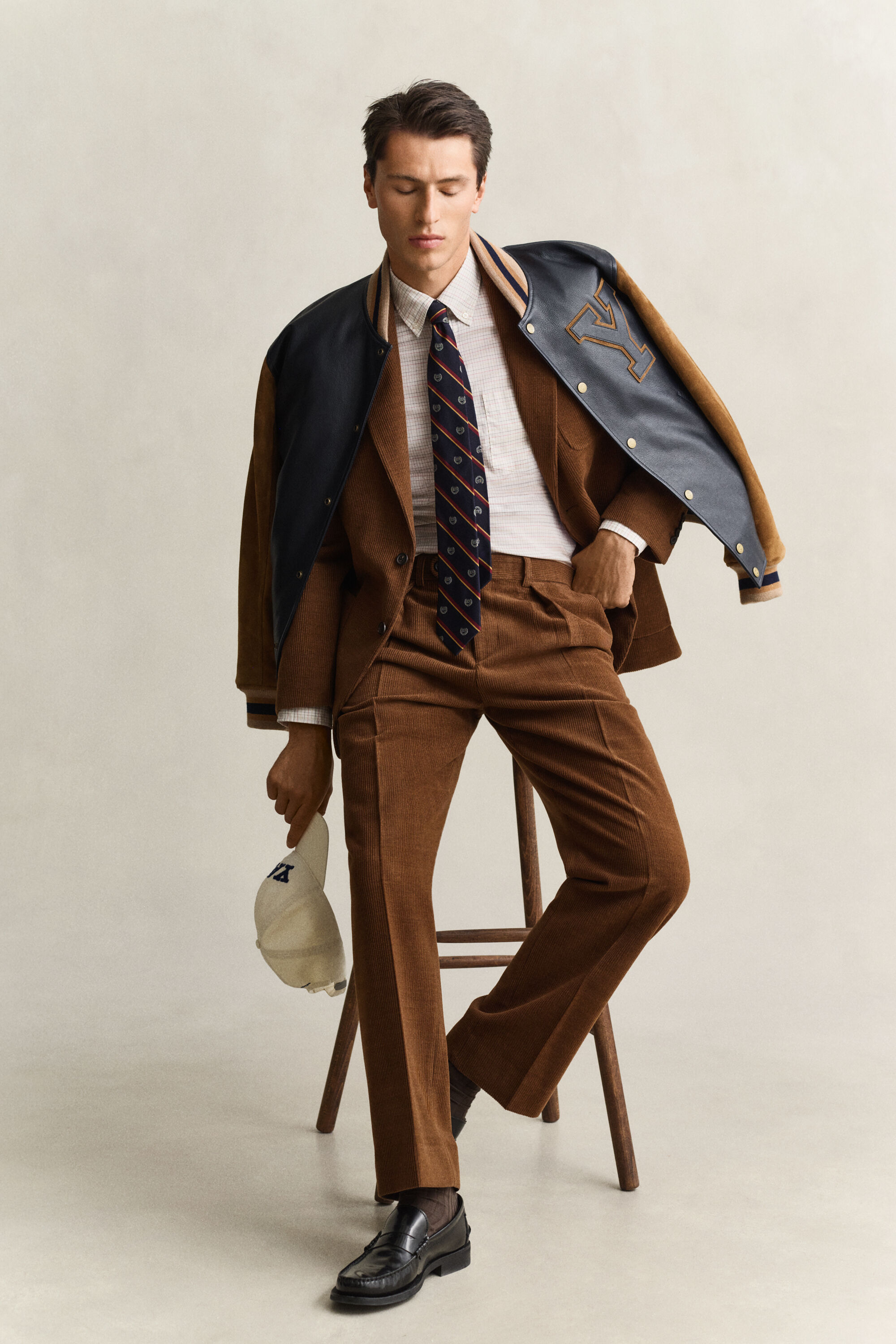 Pantaloni da abito Gant x Yale in velluto a coste di lana