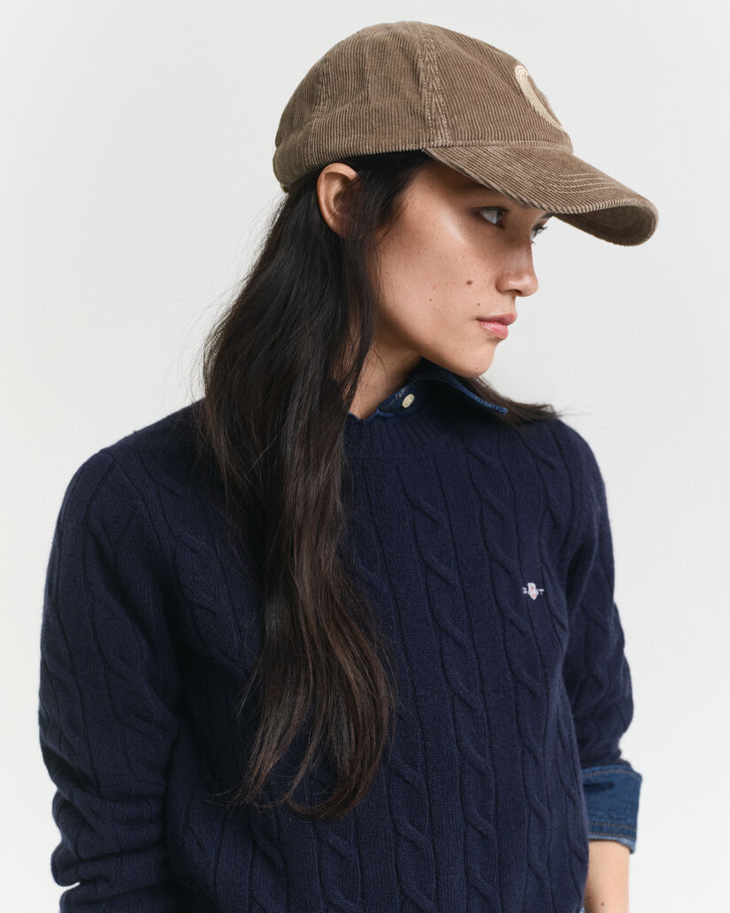 Maglia girocollo a trecce in lana d’agnello