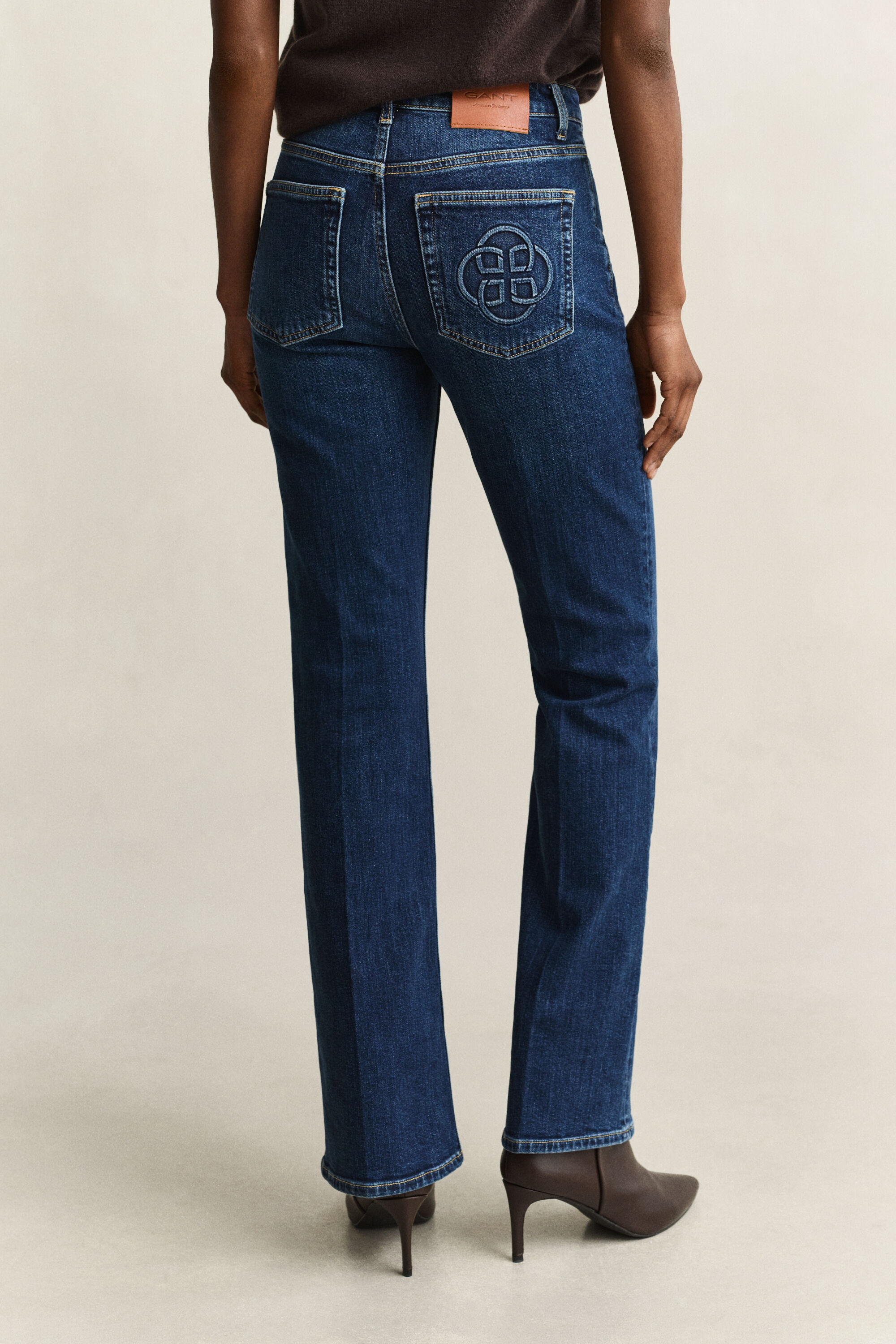 Jeans svasati con motivo Monogram
