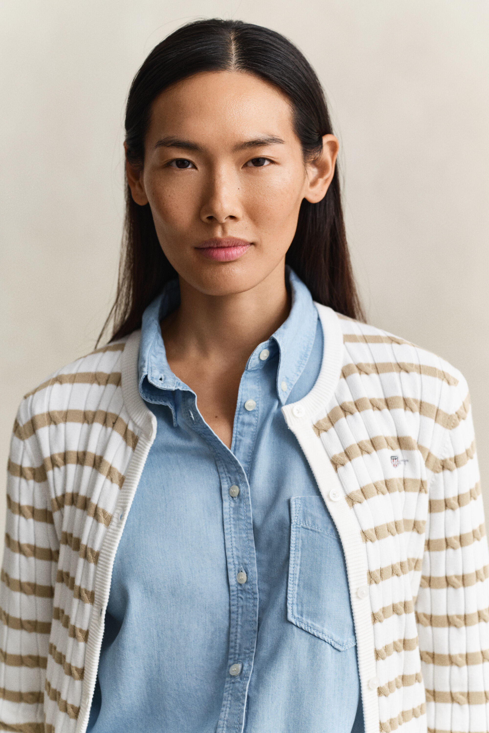 Cardigan a righe a trecce