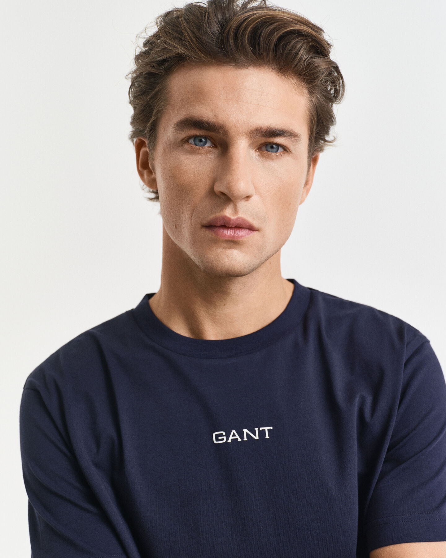 T-shirt con GANT Graphic piccola