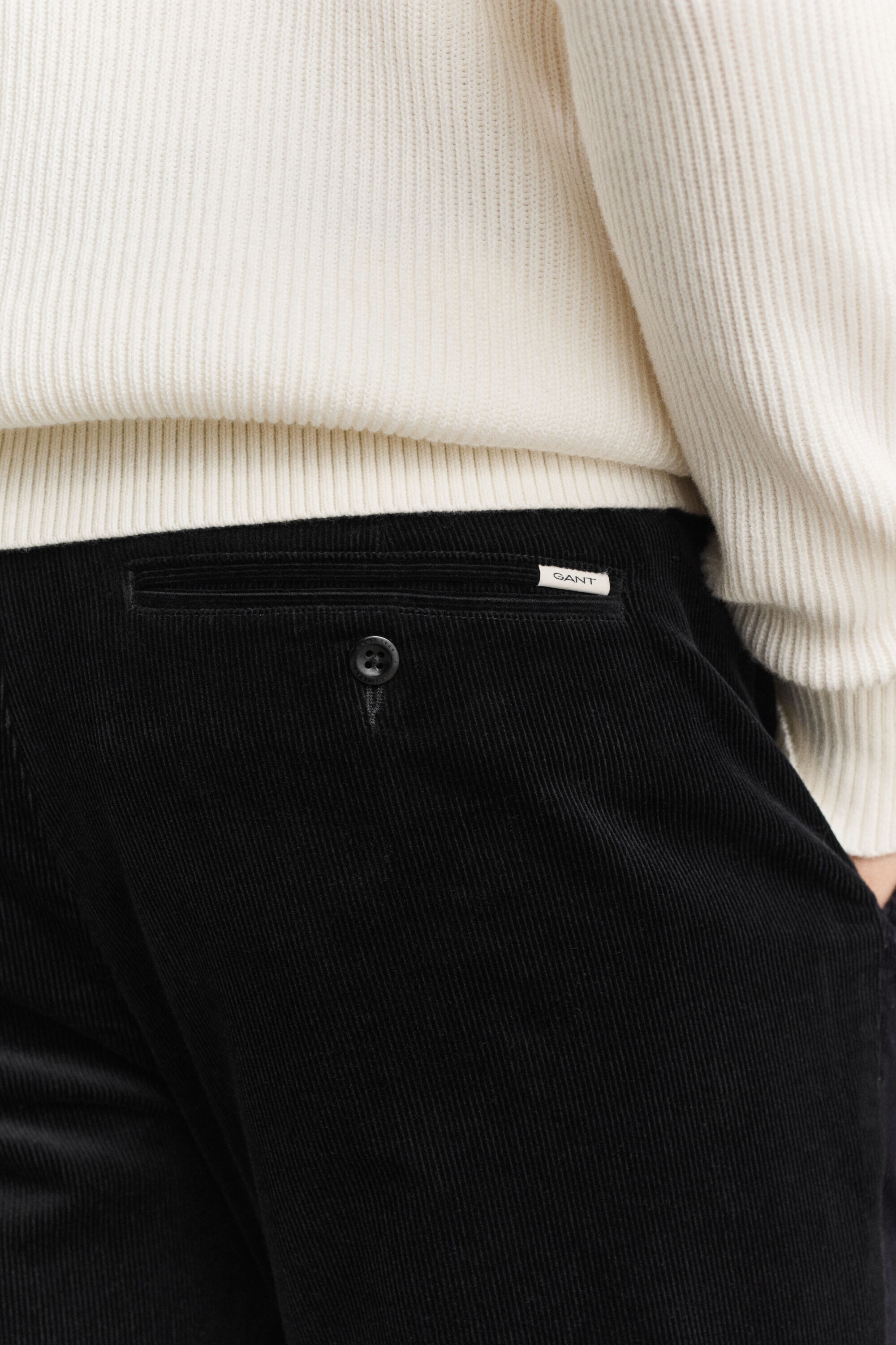 Pantaloni chino in velluto a coste regular