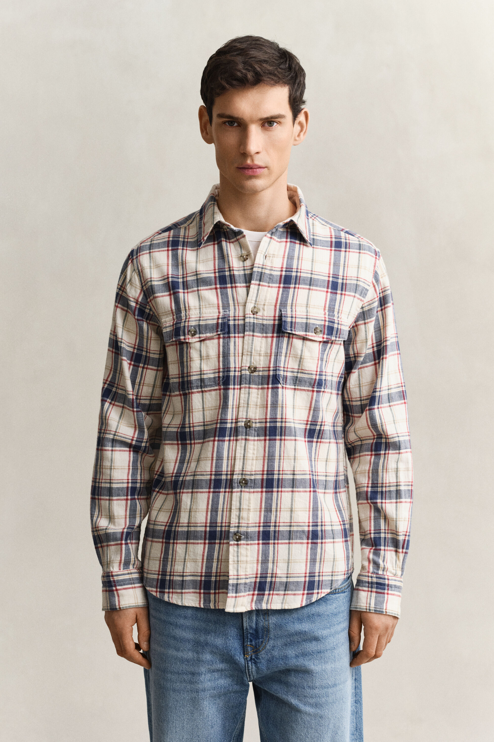 Camicia in twill con tasca applicata