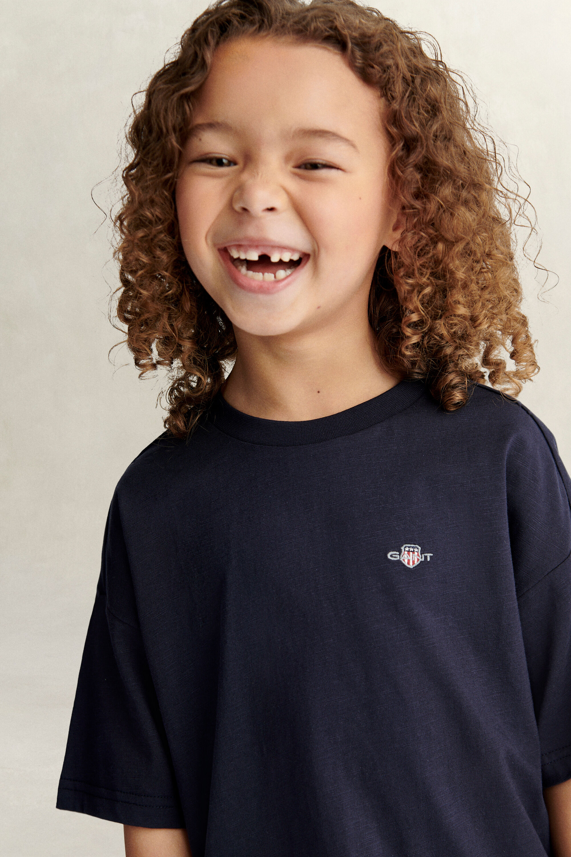 T-Shirt Shield Girls