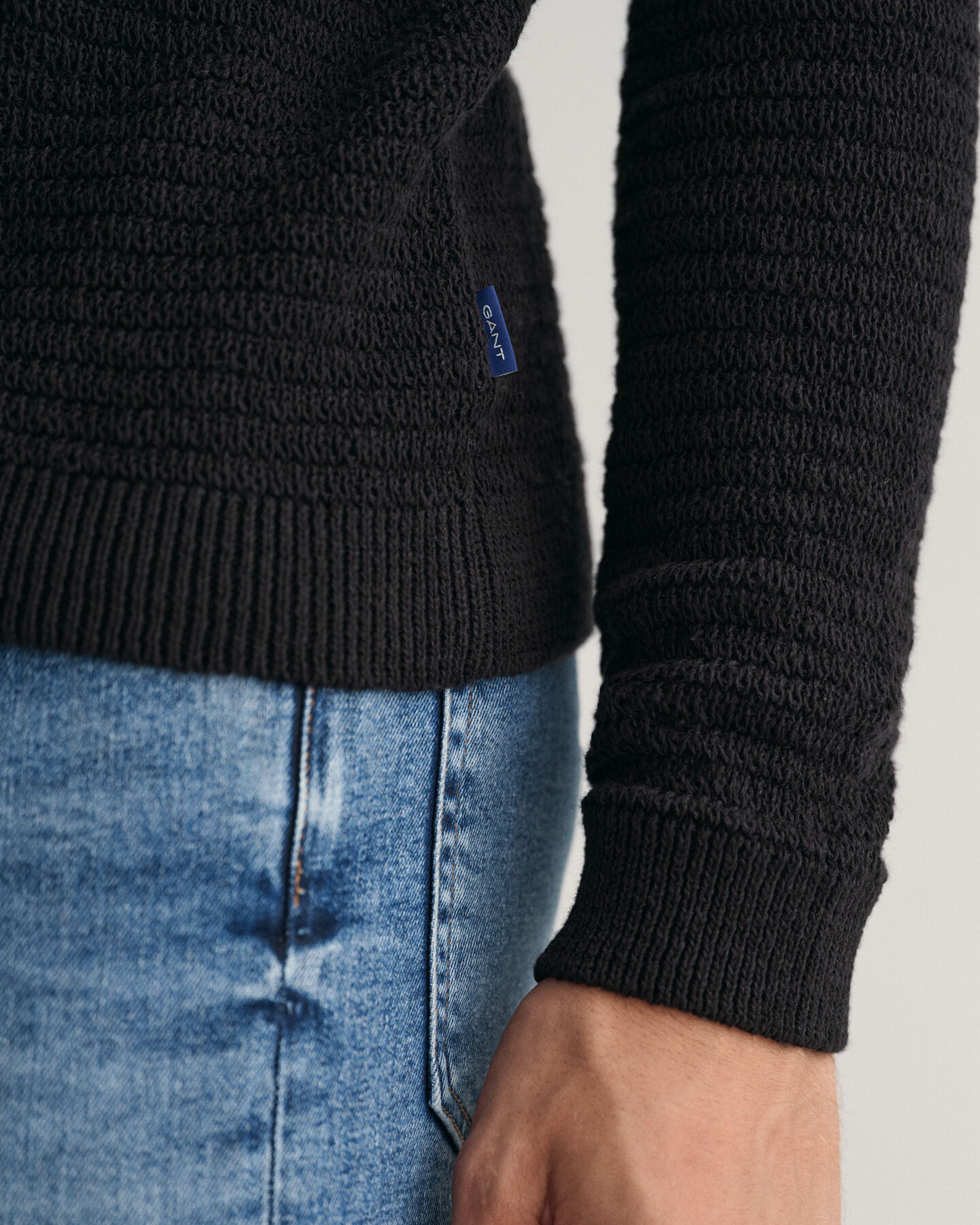 Maglia girocollo testurizzata in misto cotone-lino