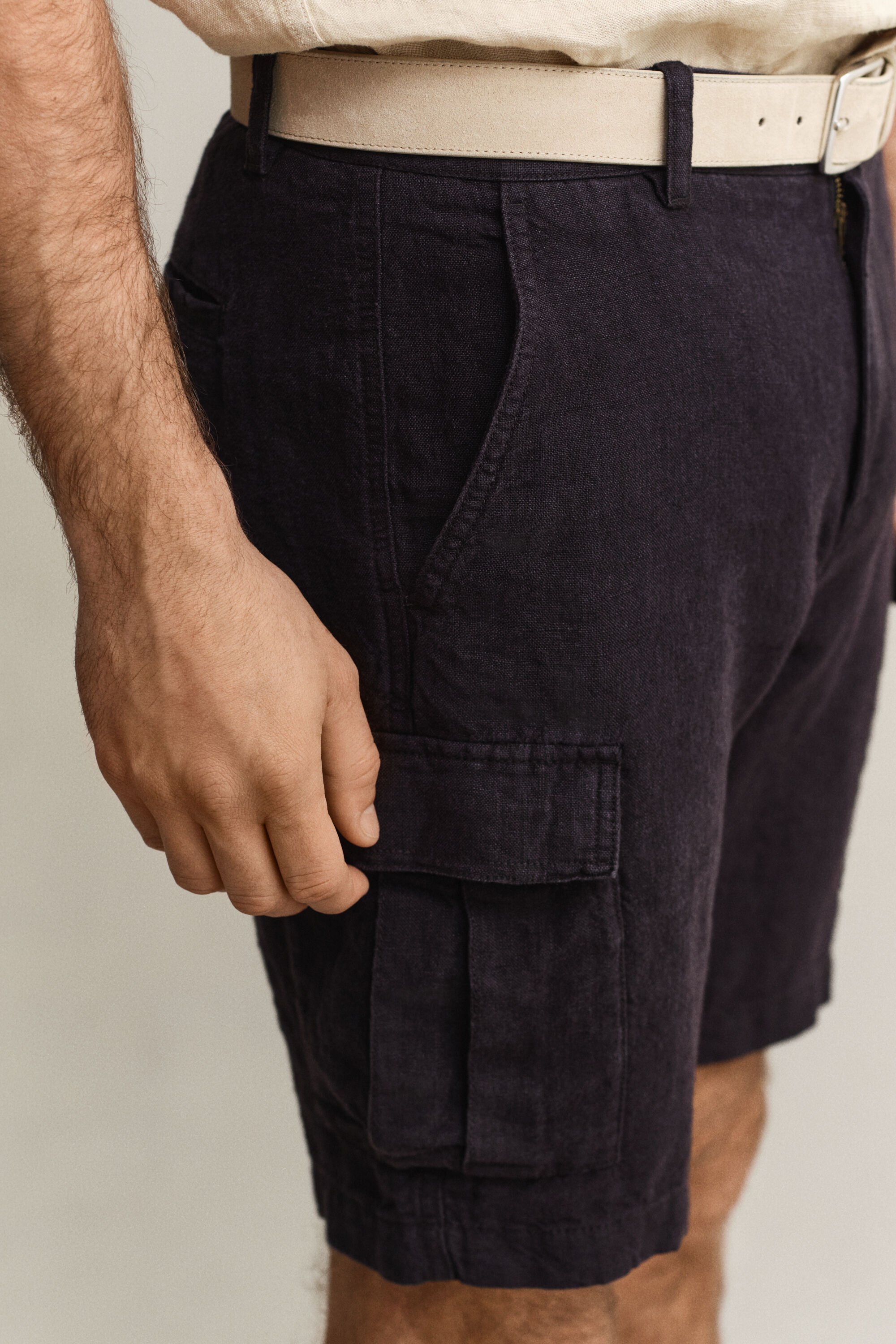 Pantaloncini cargo di lino