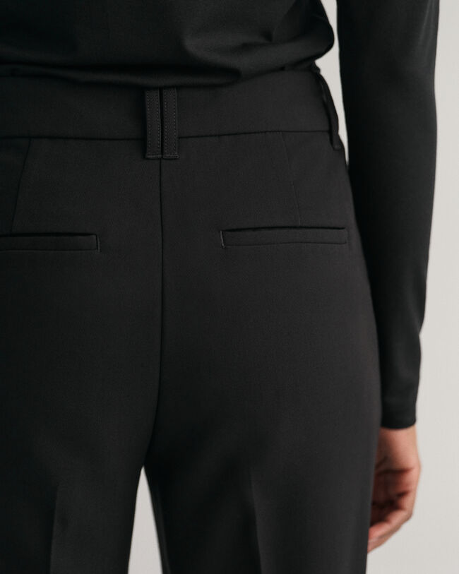 Pantaloni eleganti svasati slim fit