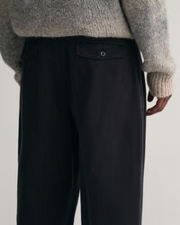 Pantaloni chino in twill con pinces