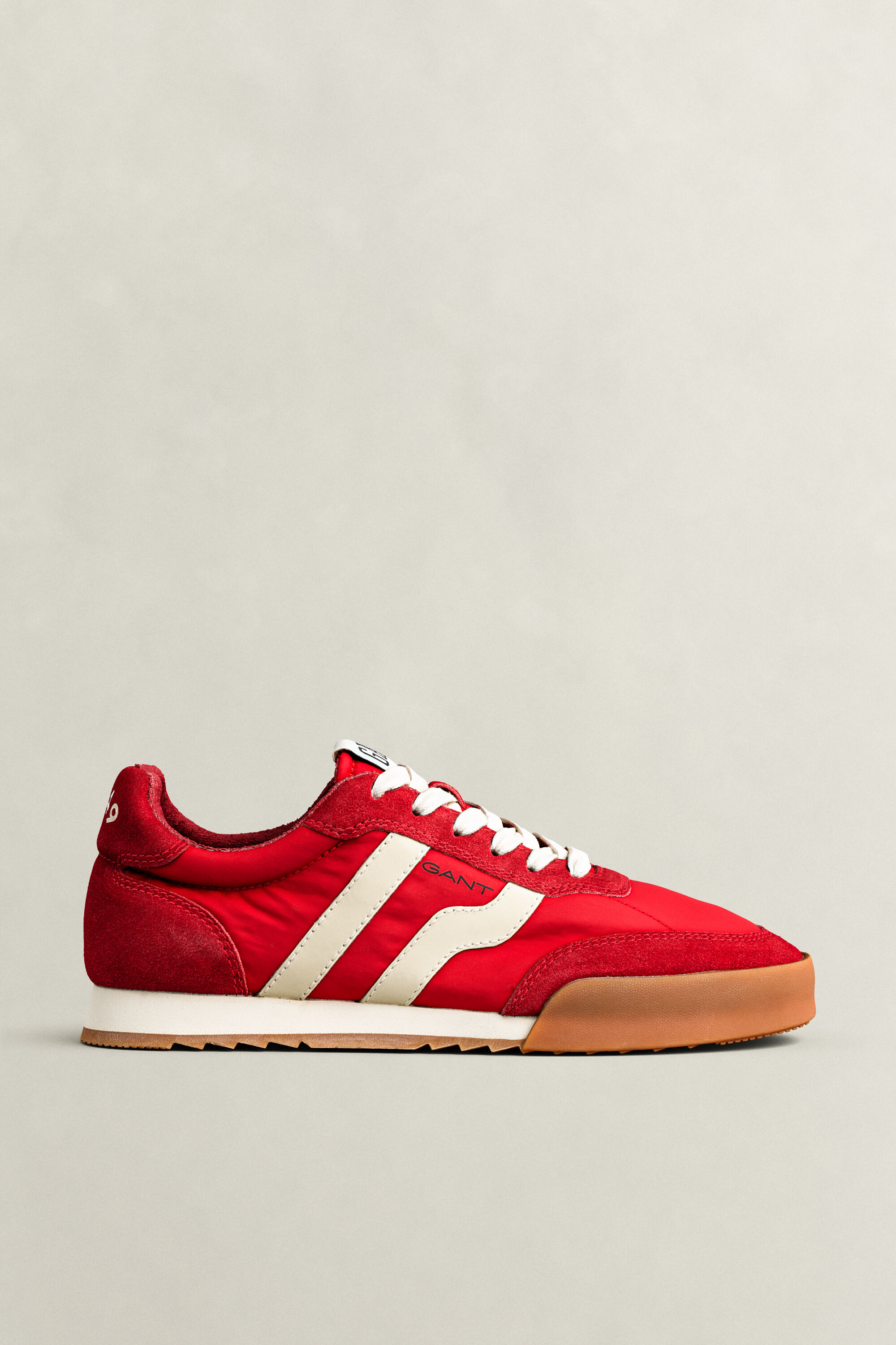 Sneakers Baylle in camoscio
