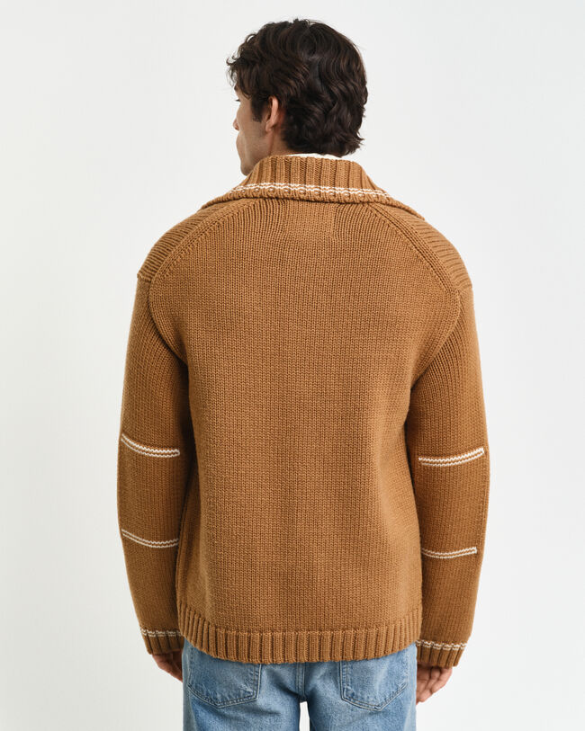 Cardigan in lana con bottoni