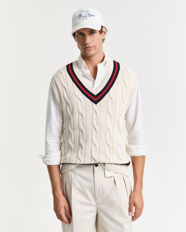 Smanicato in maglia a trecce