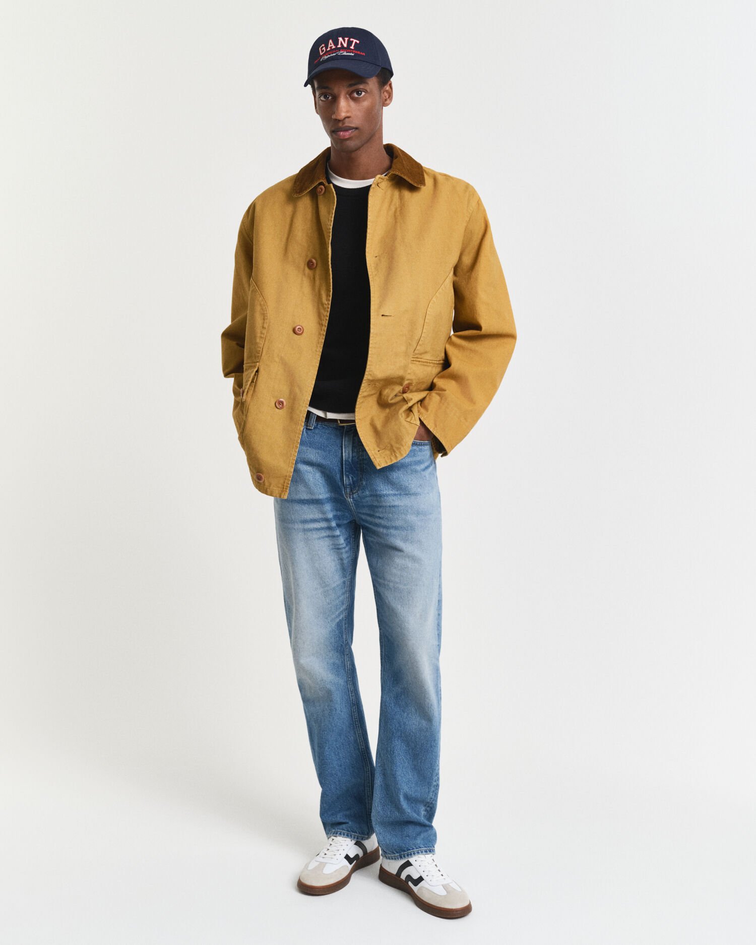 Maglia girocollo in finissima lana d’agnello