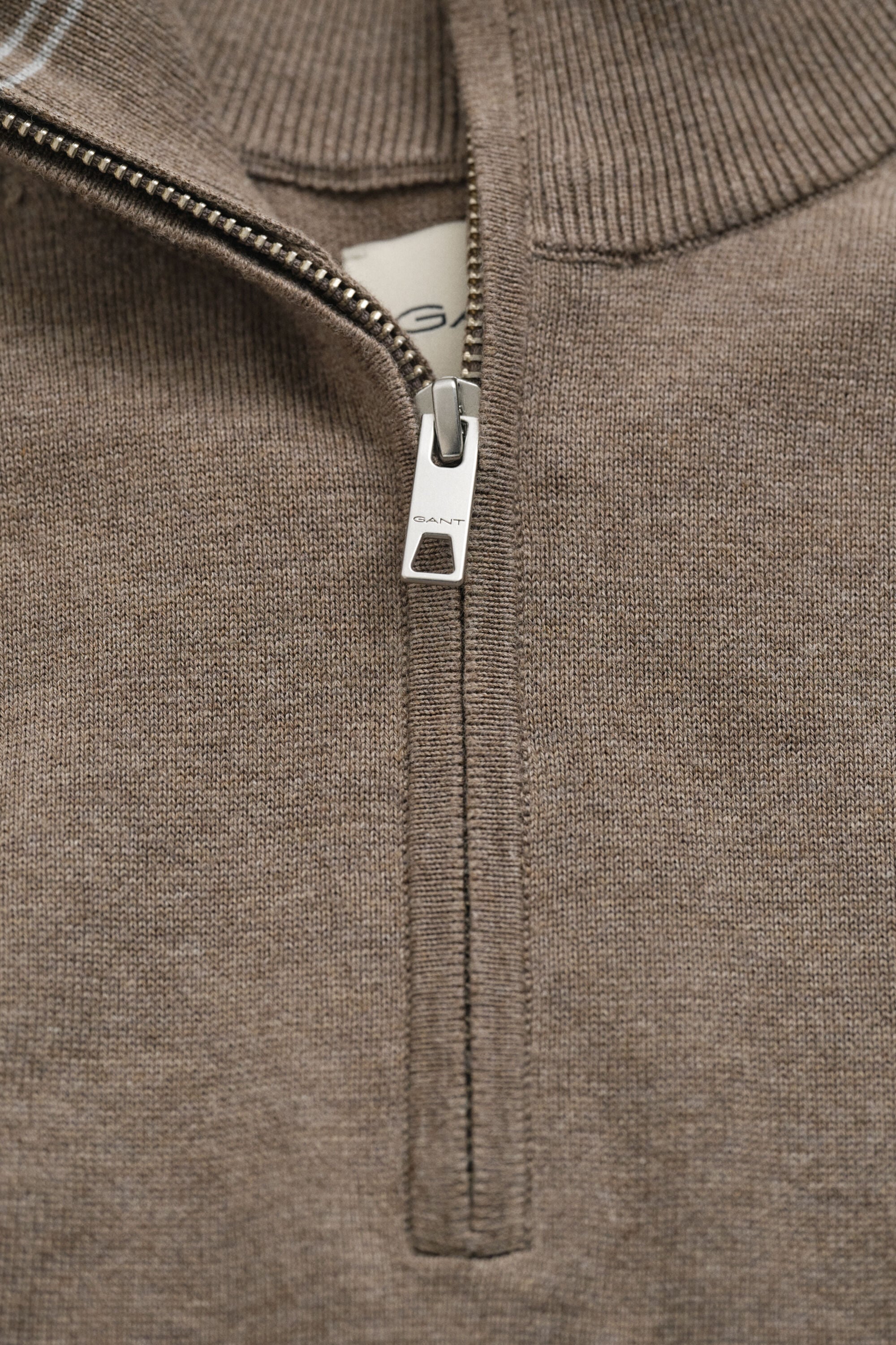 Maglia in cotone classico con zip corta